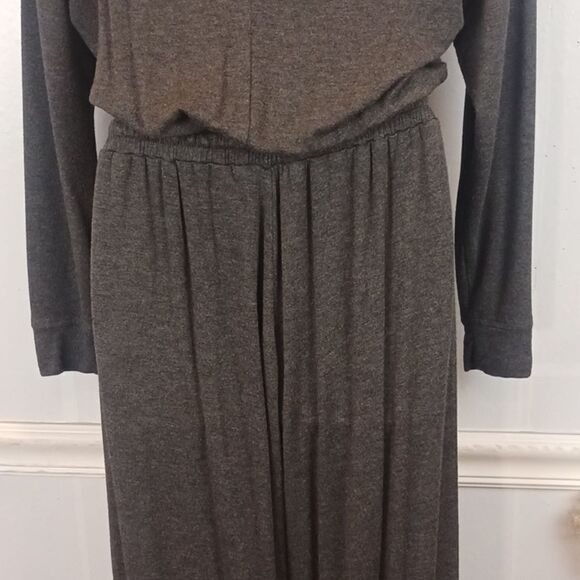 Lou & Grey Signature soft wide leg long-sleeve drawstring waist gray jumpsuit - Picture 11 of 13